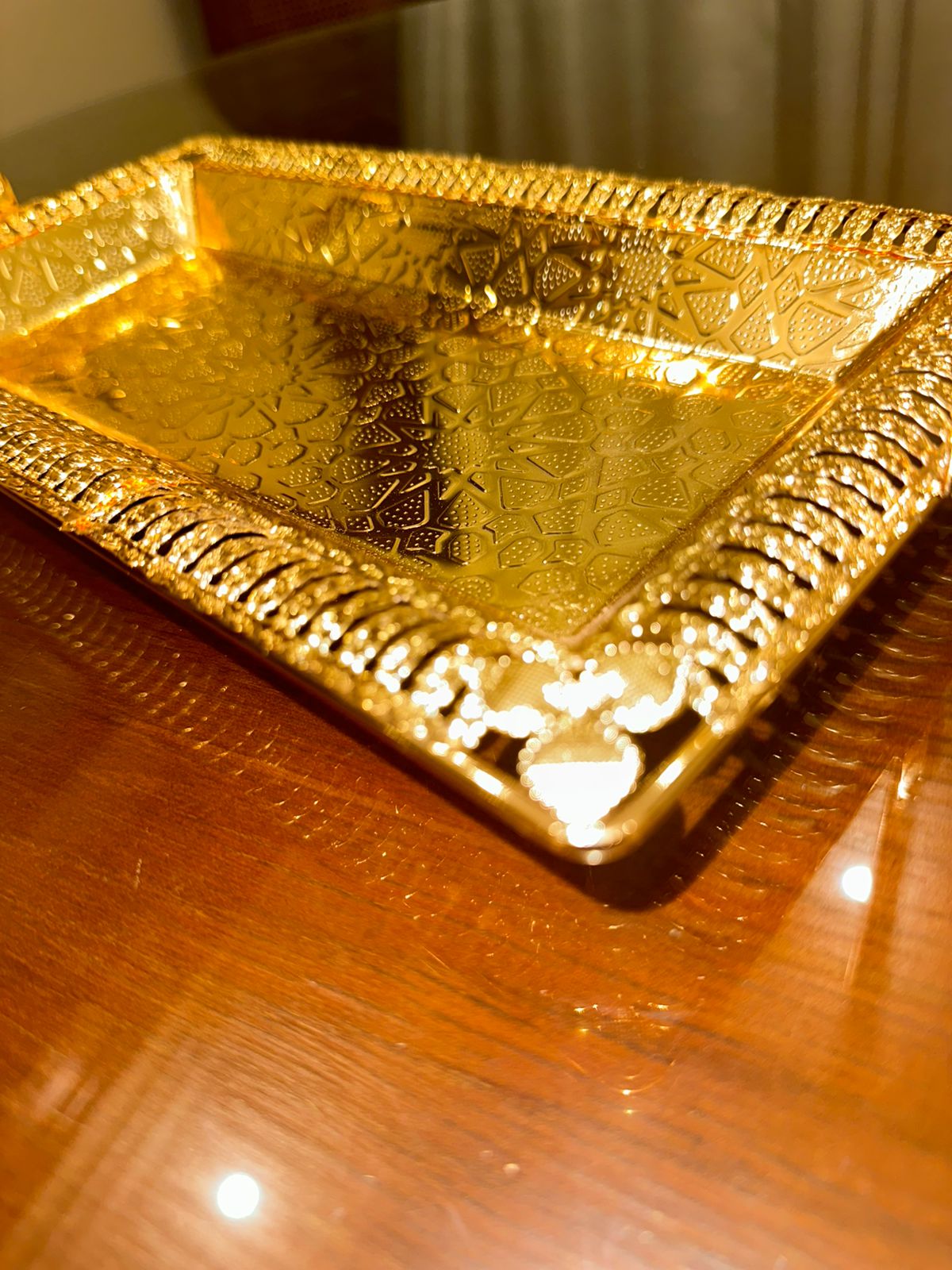 تمرية استانليس ذهبي مستطيلة