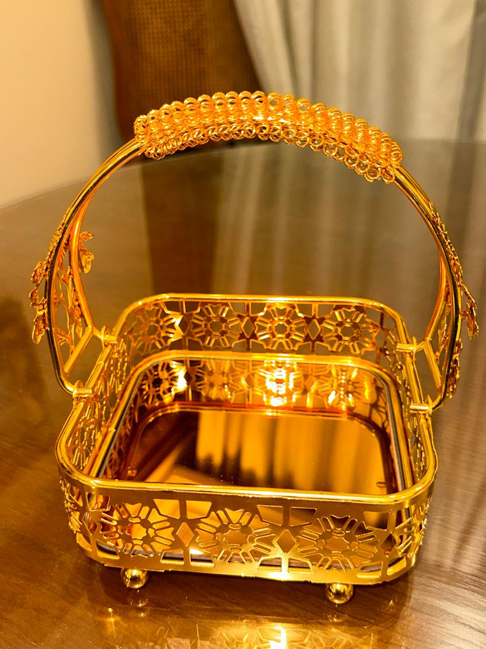 تمرية ستانليس ذهبي مربعة